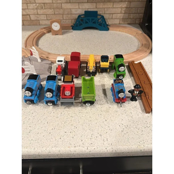 thomas and friends track with trains BB - Picture 5 of 5